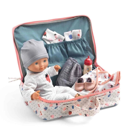 Puppe Pomea Vanille im Koffer