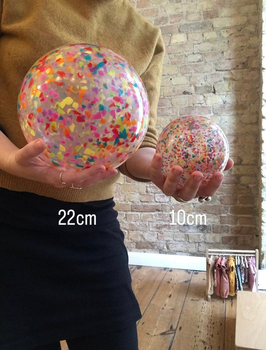 Konfetti-Ball aus recycelten Luftballonsresten ∅ 22cm