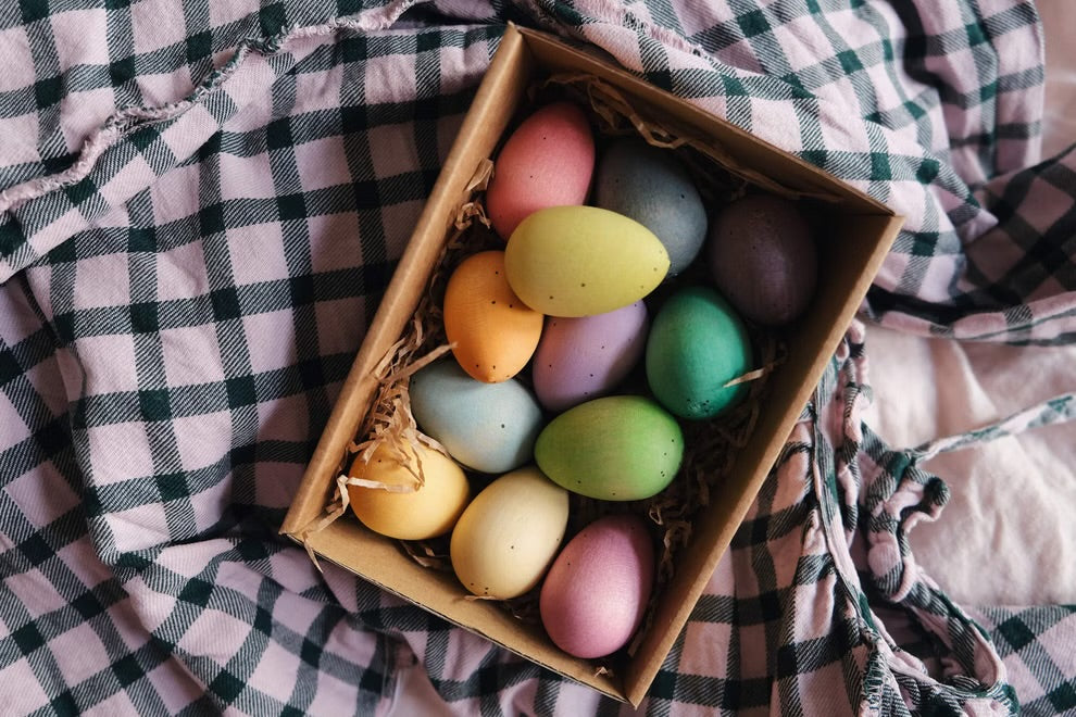 Happy Eggs in 12 Farben