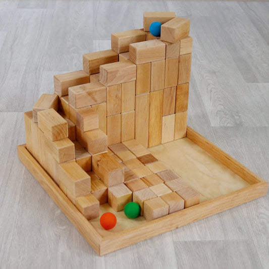 Große Stufenpyramide Natur (lieferbar ca. Ende Oktober)
