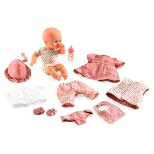 Puppe Pomea Lily im Koffer