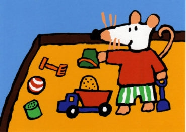 Postkarte Mausi im Sandkasten