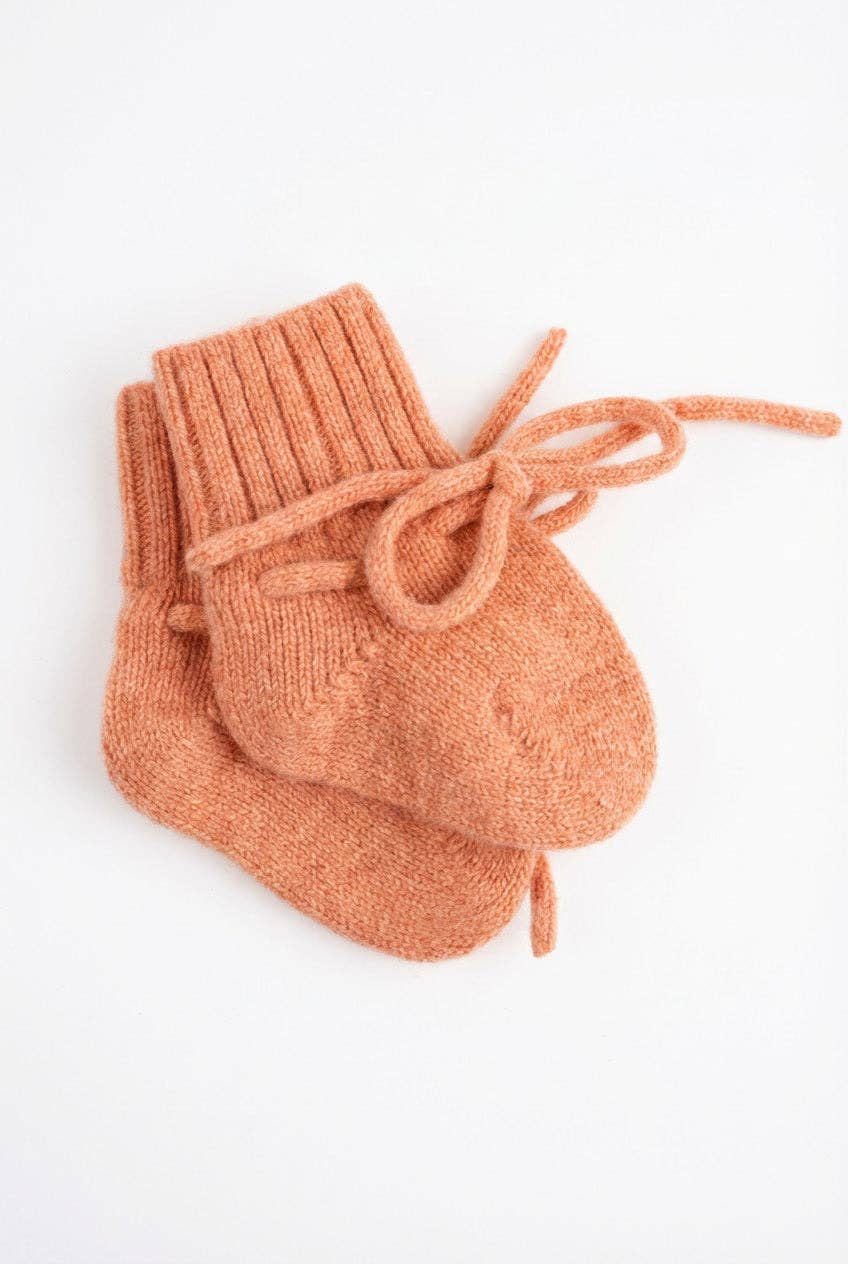 Booties aus Merinowolle (0-6 Mo), Pfirsisch