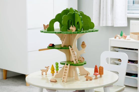 Baumhaus inkl. 4 Tierchen